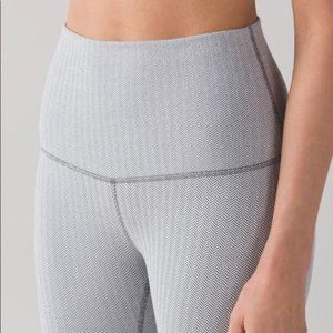 Lululemon White Herringbone Wunder Under Pant 6 HR